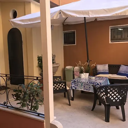 Lady B Apartman Desenzano del Garda